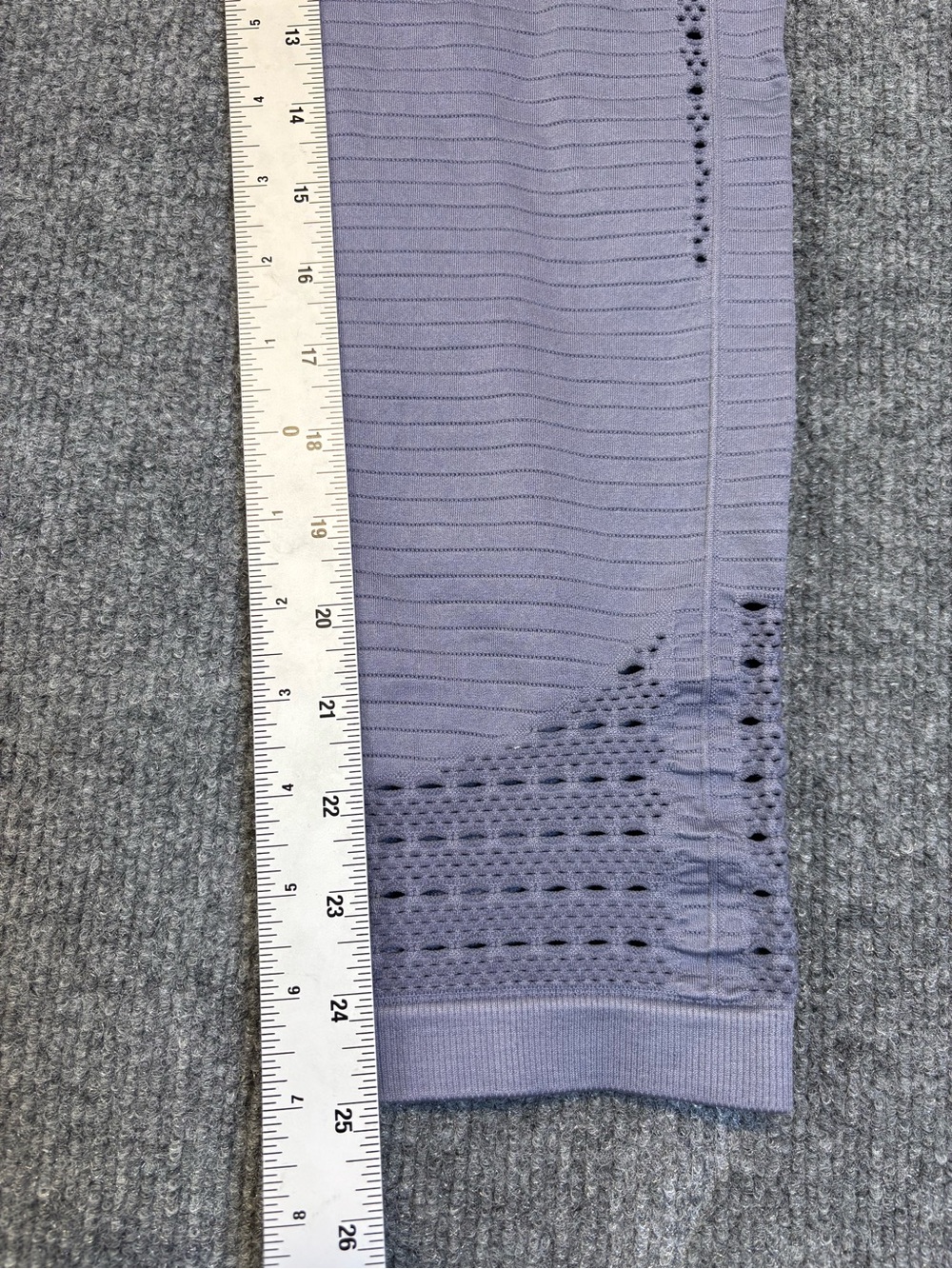 Gymshark Energy Seamless Leggings Lavender Purple High Rise Small EUC - Picture 5 of 14